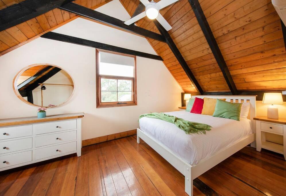 Willunga Cottage- Sleeps 6 Pool Exterior photo