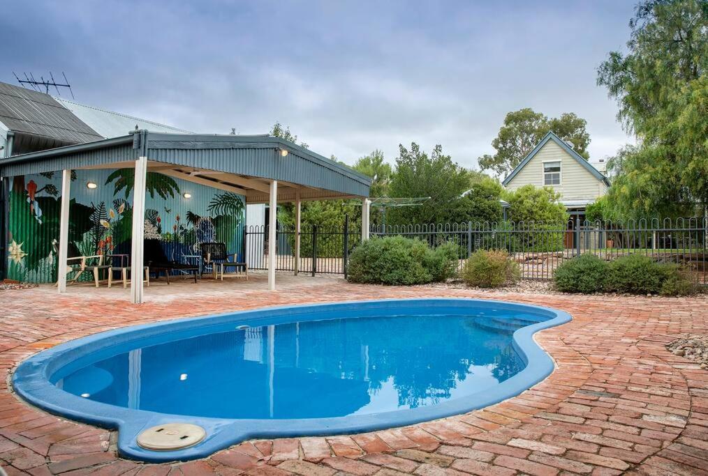 Willunga Cottage- Sleeps 6 Pool Exterior photo