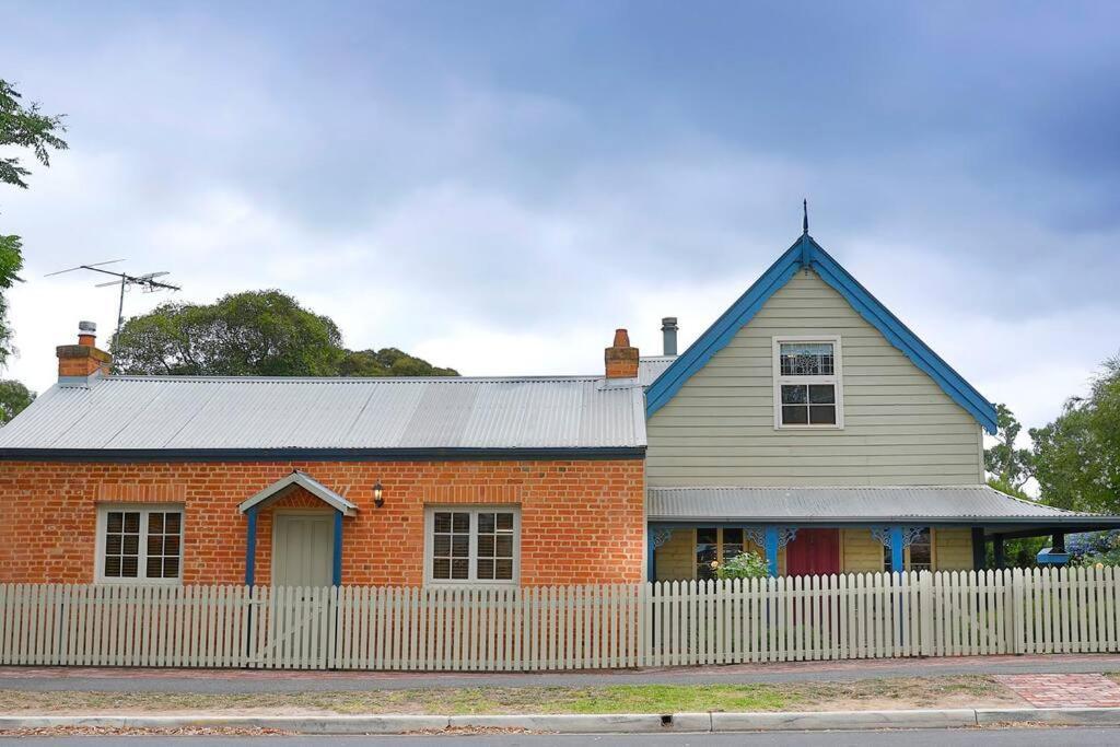 Willunga Cottage- Sleeps 6 Pool Exterior photo